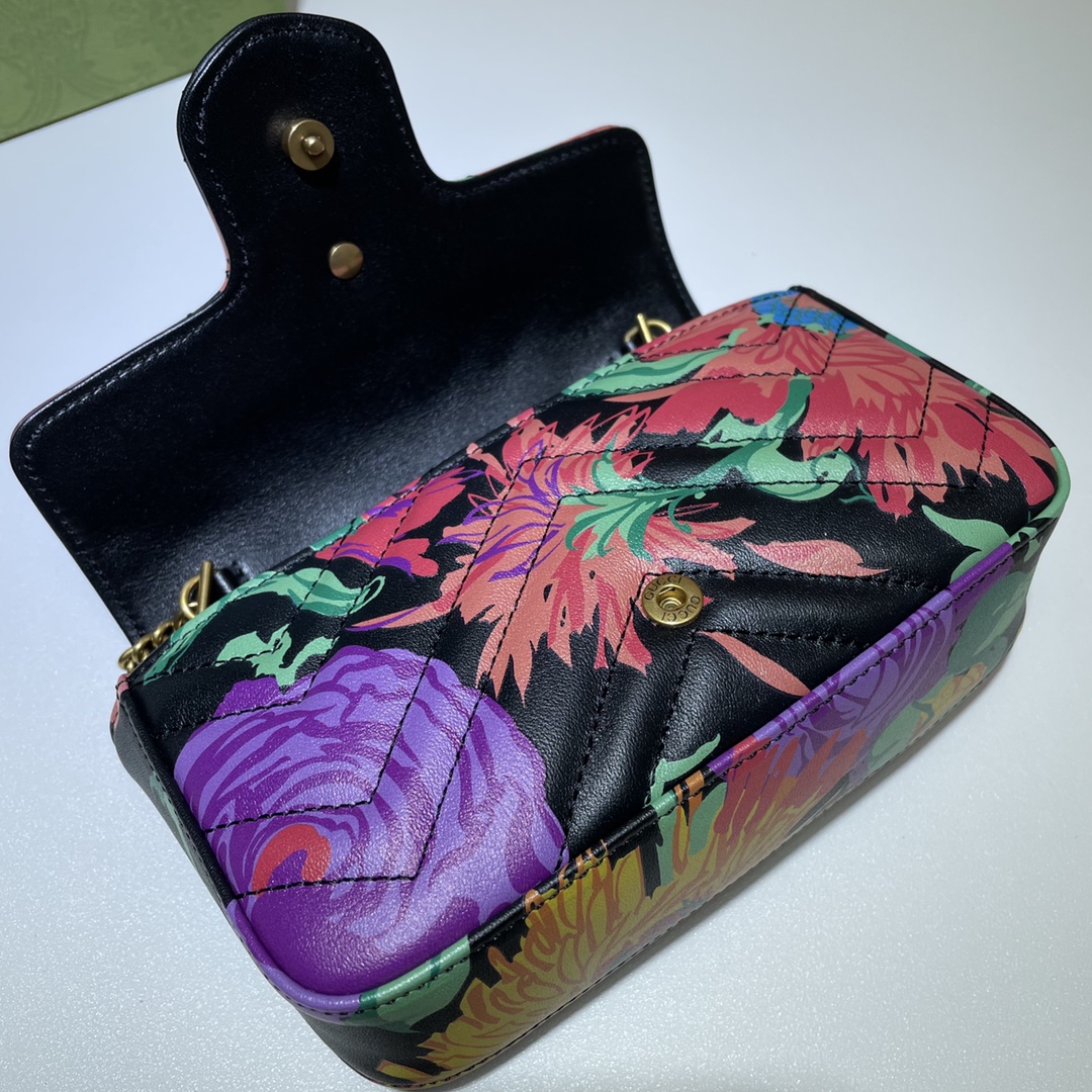 GUCCI古驰GG Marmont系列超迷你手袋476433