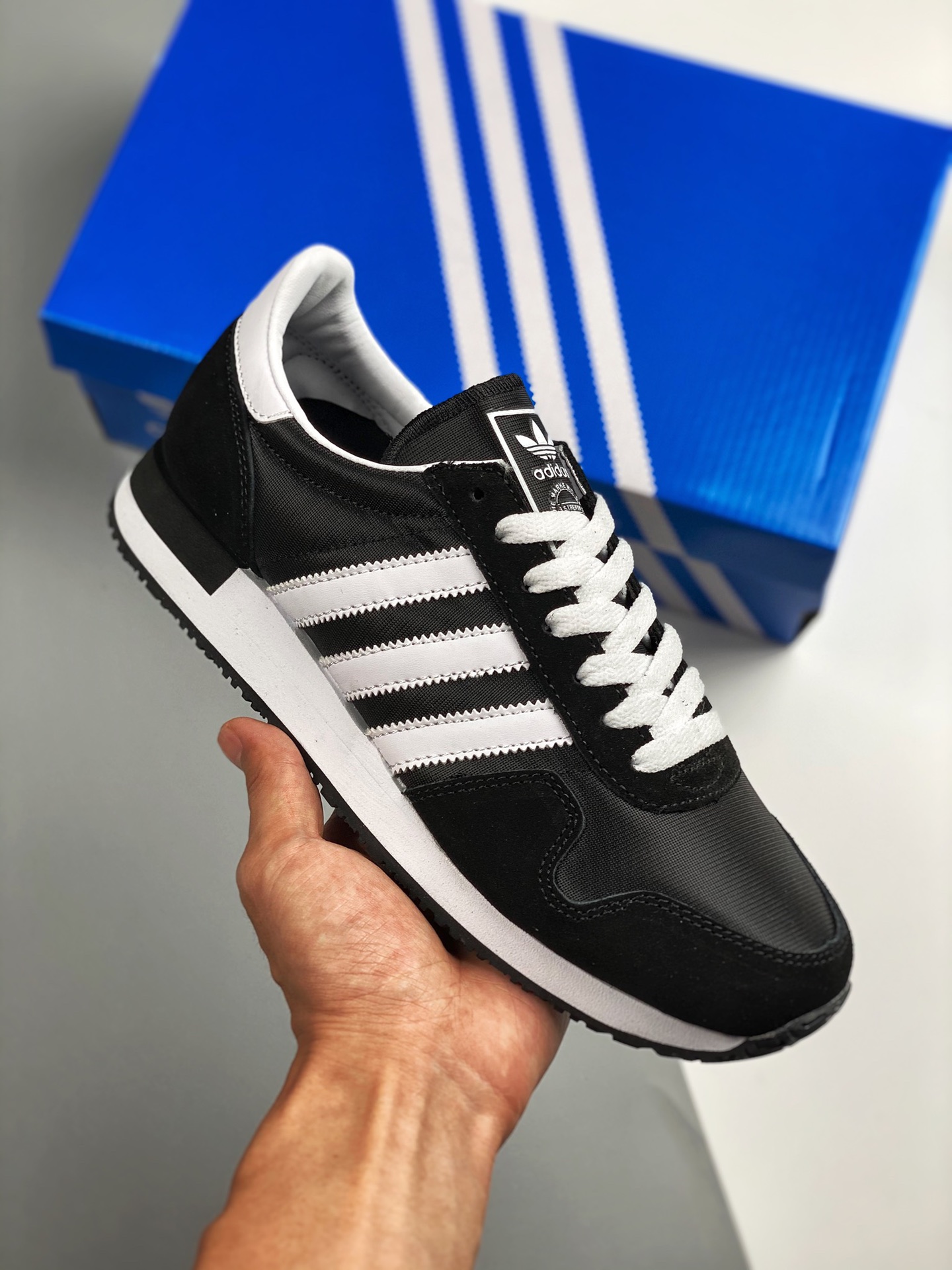 ADIDAS trébol USA 84 zapatillas retro de dos colores, este modelo se basa en la profunda relación entre Estados Unidos …