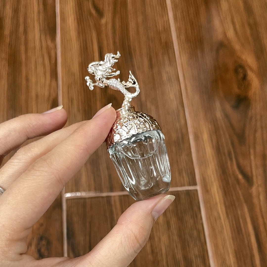 Anna Sui Miniature Perfume Set - Mermaid, Unicorn Gold, Unicorn Pink - 5ml Each 7 i1622015061 6000 6