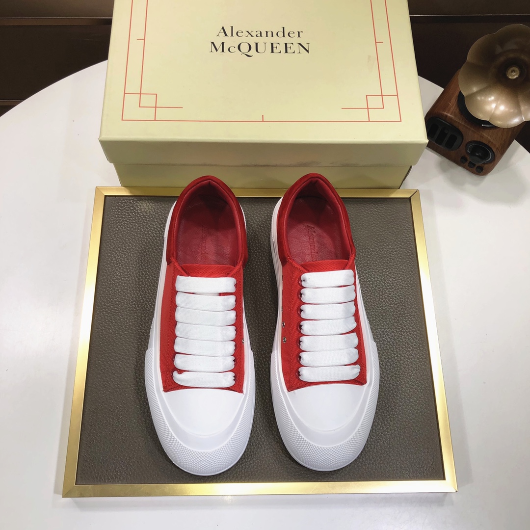 I5 Mc Queen  麦昆 Alexander McQueen 情侣鞋鞋面采用定制原版帆布。色泽温润。大底采用原版开模抽真空大底。几层大底组合工艺复杂。超轻超级舒适超下血本的❤ 🔸 🔸