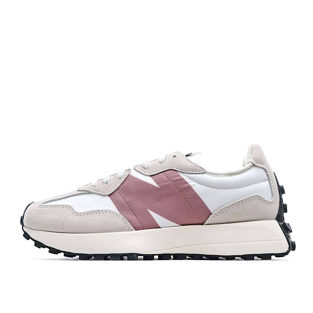 G5 纯原版本 New Balance NB327系列复古休闲运动慢跑鞋 原厂细翻毛 原数据档案结合二次高弾MD材料打造原版鞋底 鞋面由原厂特殊定制材料纹路细腻 多道序QC把关品质完善 细节完美 以更纯粹的复古风格设计打造的全新造型 侧身还以解构设计 将 N 字标志以做旧压花样式呈现 样式别具新意 而麂皮、冲孔皮革的塑造 则呈现出高级怀旧气质 也让鞋款在奢华时装风格与运动氛围之间达到了平衡