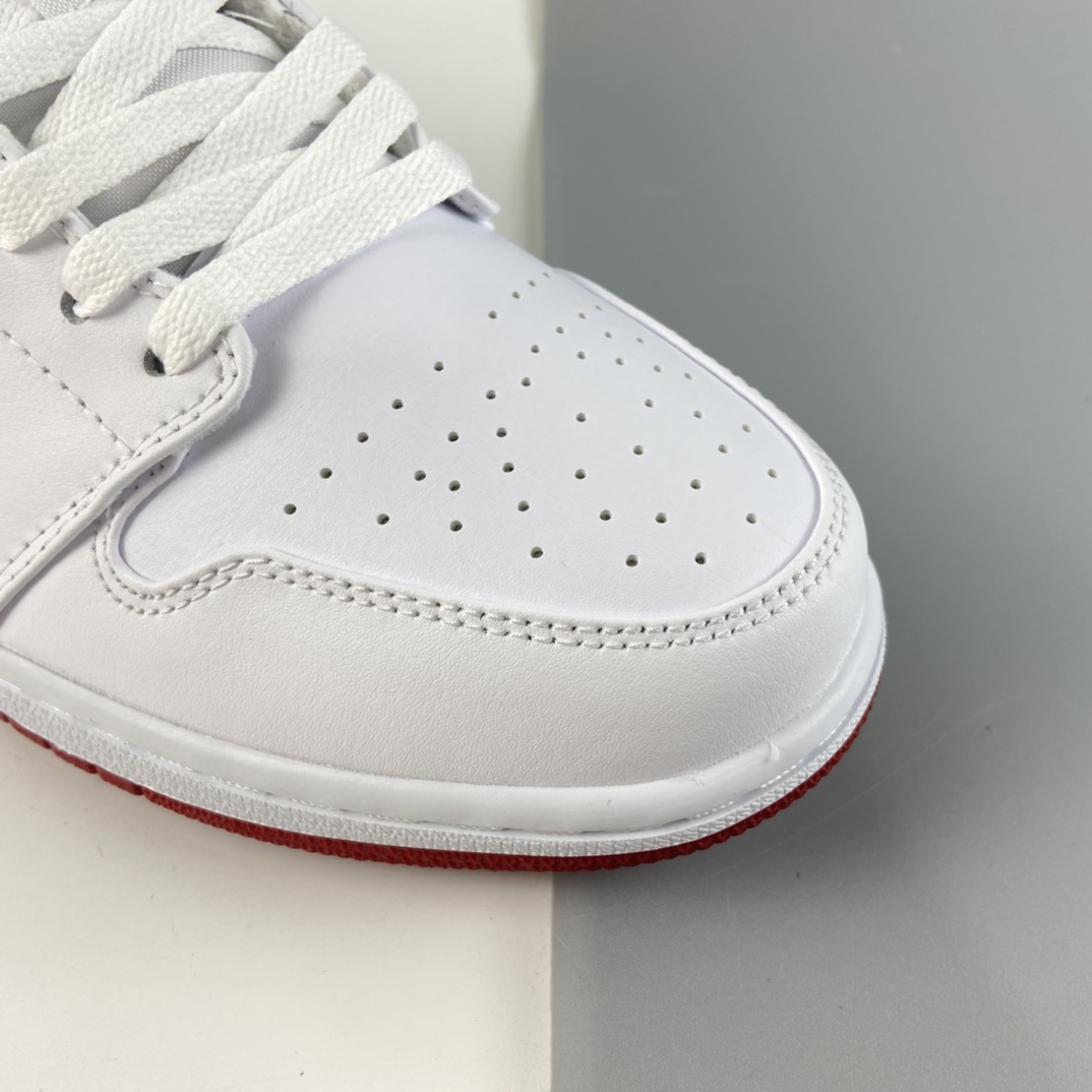P240 Air Jordan 1 Low AJ1低帮时尚休闲板鞋 553558-118