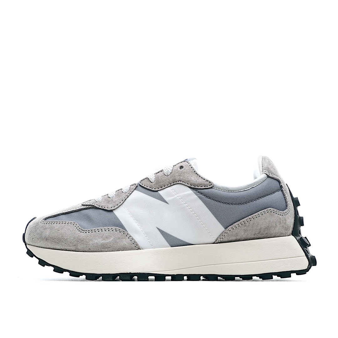 G5 纯原版本 New Balance NB327系列复古休闲运动慢跑鞋 原厂细翻毛 原数据档案结合二次高弾MD材料打造原版鞋底 鞋面由原厂特殊定制材料纹路细腻 多道序QC把关品质完善 细节完美 以更纯粹的复古风格设计打造的全新造型 侧身还以解构设计 将 N 字标志以做旧压花样式呈现 样式别具新意 而麂皮、冲孔皮革的塑造 则呈现出高级怀旧气质 也让鞋款在奢华时装风格与运动氛围之间达到了平衡