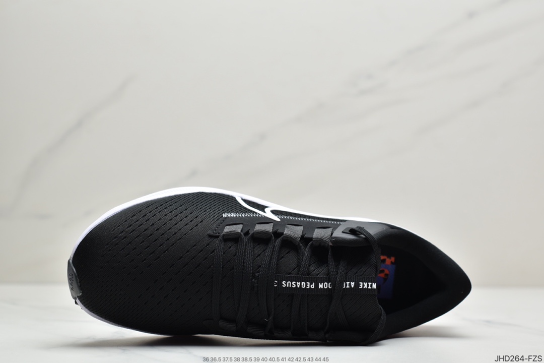 190 耐克Nike Air Zoom Pegasus 38 Nike Pegasus跑鞋自问世以来始终深受跑者的信赖 CW7356-002