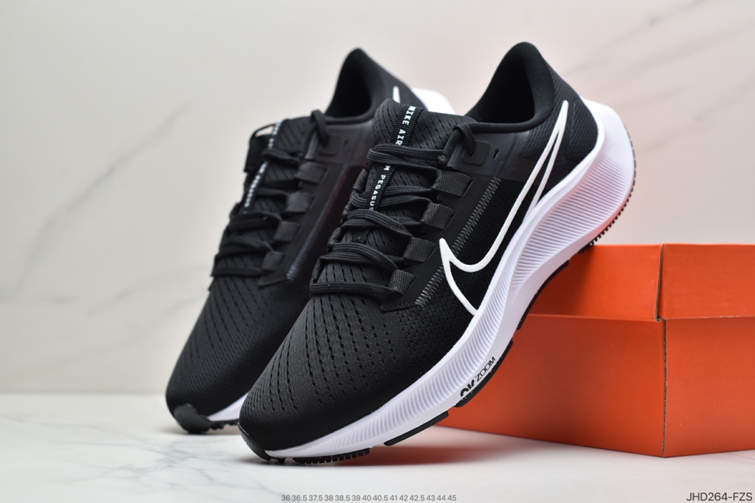 190 耐克Nike Air Zoom Pegasus 38 Nike Pegasus跑鞋自问世以来始终深受跑者的信赖 CW7356-002