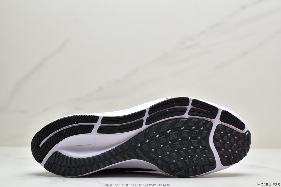 190 耐克Nike Air Zoom Pegasus 38 Nike Pegasus跑鞋自问世以来始终深受跑者的信赖 CW7356-002