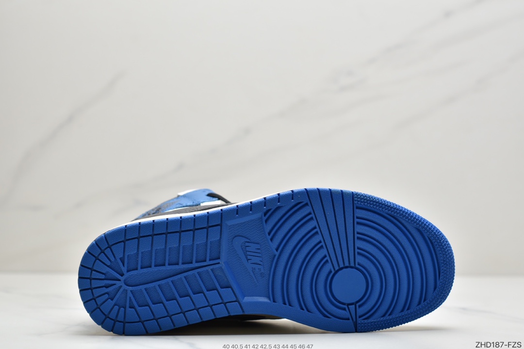 300  Travis Scott x Fragment x Air Jordan 1 High OG SP “Military Blue”闪电倒钩 DH3227-105