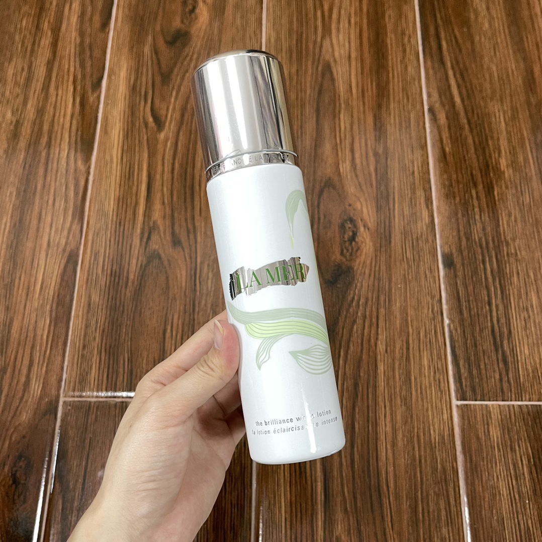 LA MER The Brilliance White Lotion, Whitening Toner, 6.7 fl oz / 200 ml 3 i1622183182 5760 1