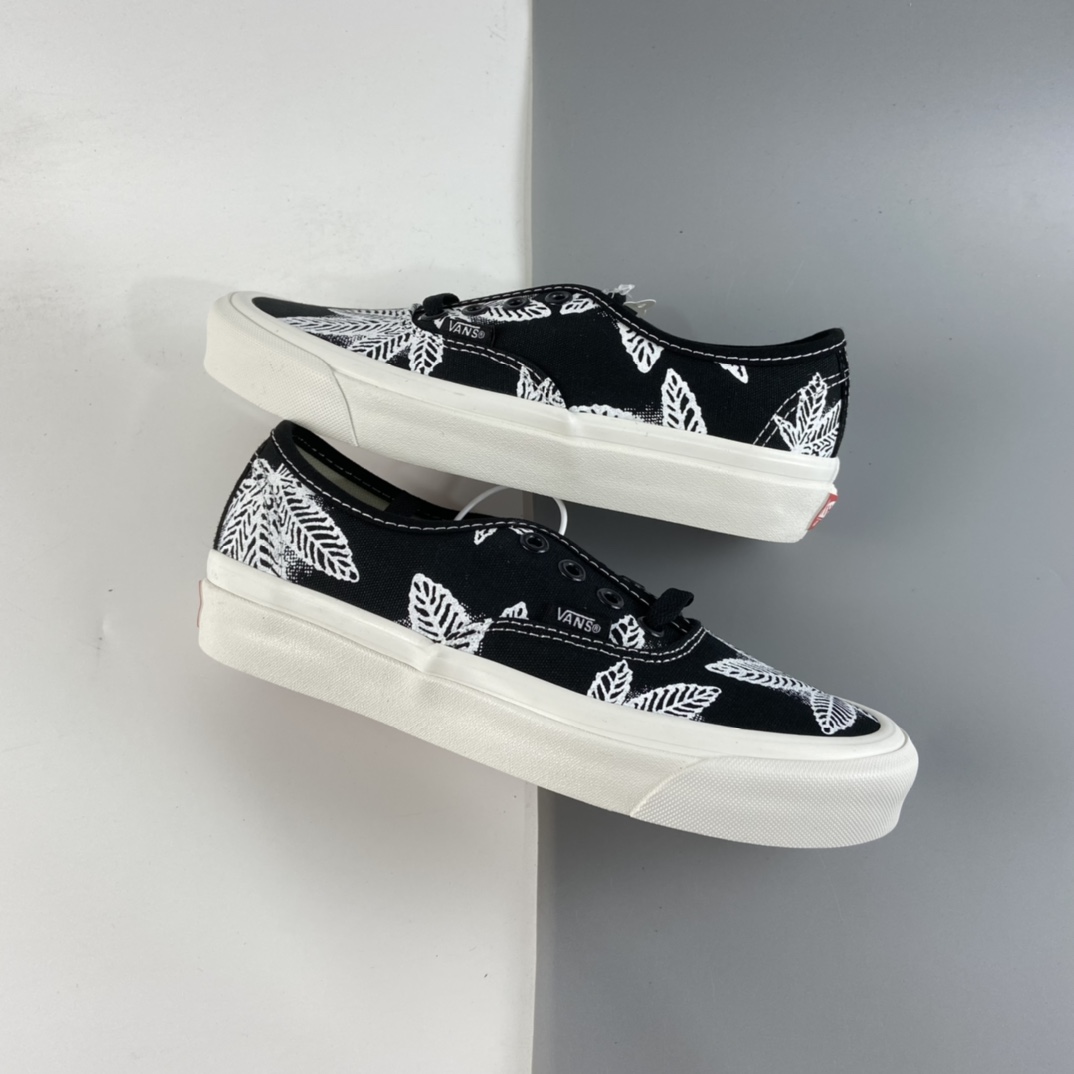 P150 Vans Vault OG Authentic LX高端支线21SS 黑白麻叶帆布复古板鞋 VN0A4BV94JN
