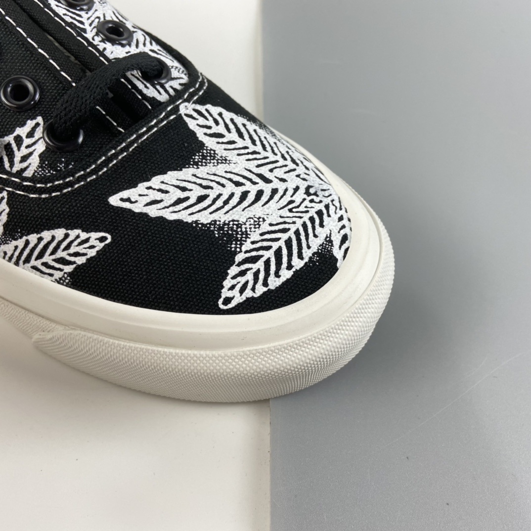 P150 Vans Vault OG Authentic LX高端支线21SS 黑白麻叶帆布复古板鞋 VN0A4BV94JN