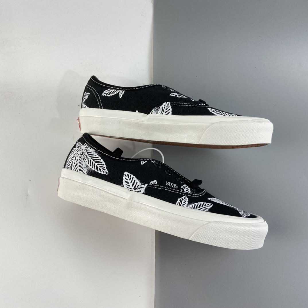 P150 Vans Vault OG Authentic LX高端支线21SS 黑白麻叶帆布复古板鞋 VN0A4BV94JN