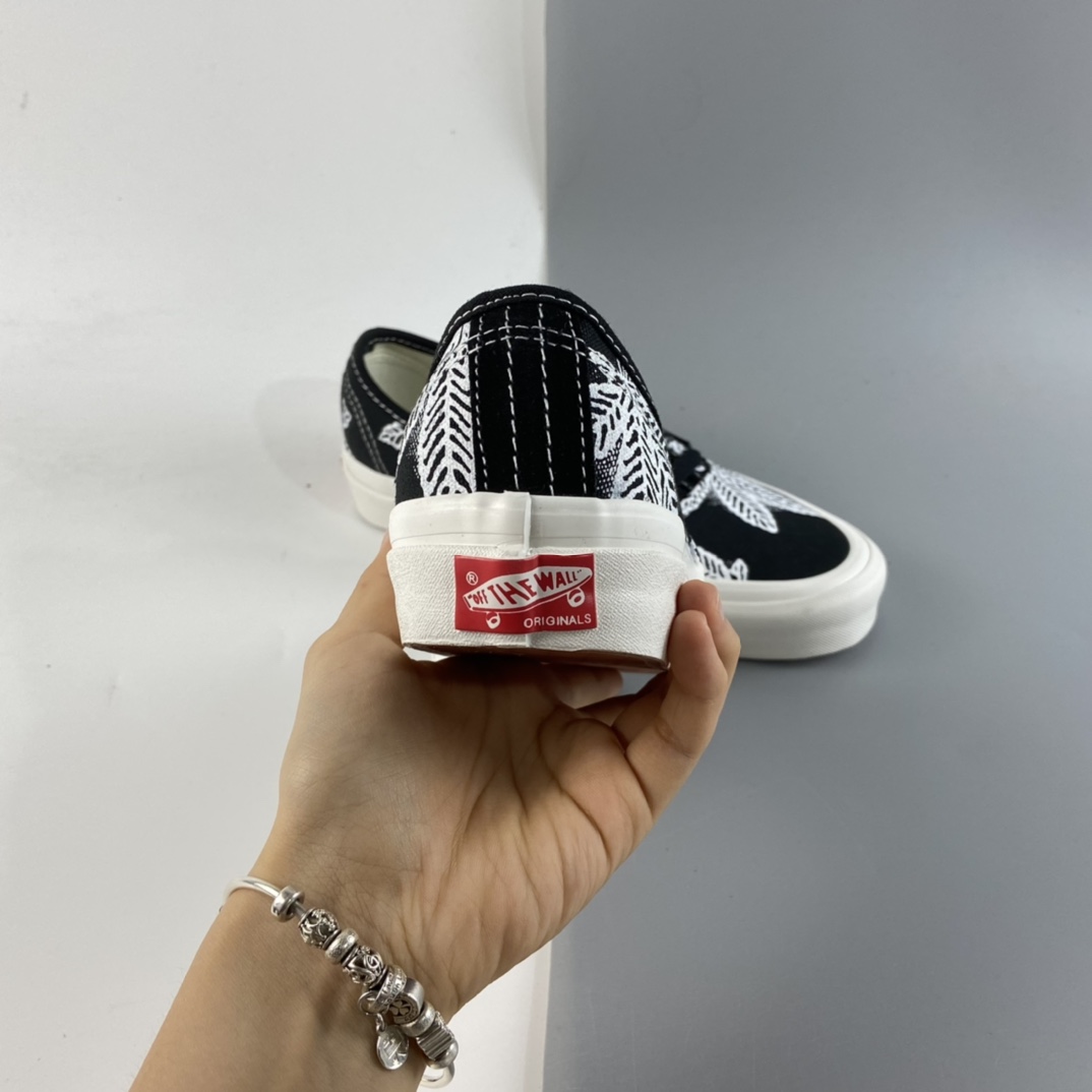 P150 Vans Vault OG Authentic LX高端支线21SS 黑白麻叶帆布复古板鞋 VN0A4BV94JN