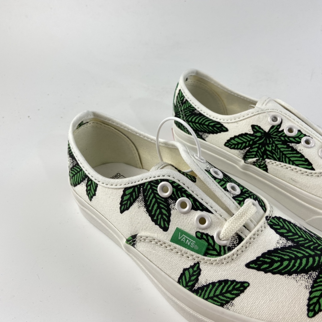 P150 Vans Vault OG Authentic LX高端支线21SS 白绿麻叶帆布复古板鞋 VN0A4BV94JM