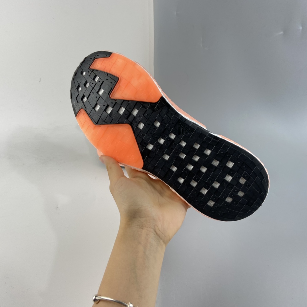 P220 Ad X9000L4 Boost 全新机能风系列 Boost休闲缓震运动跑鞋FW8407