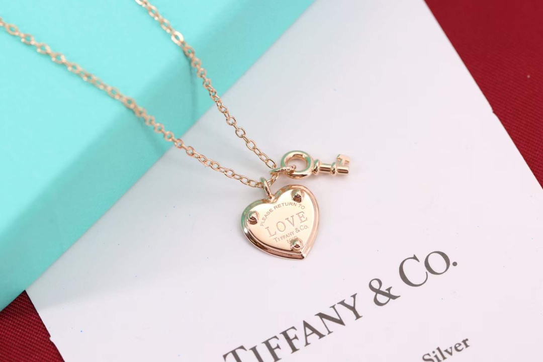 Tiffany & Co. Tiffany&Co. 玫瑰金心锁 纯银 锁骨项链