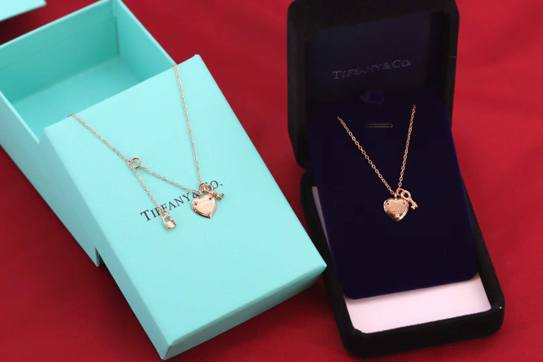 Tiffany & Co. Tiffany&Co. 玫瑰金心锁 纯银 锁骨项链