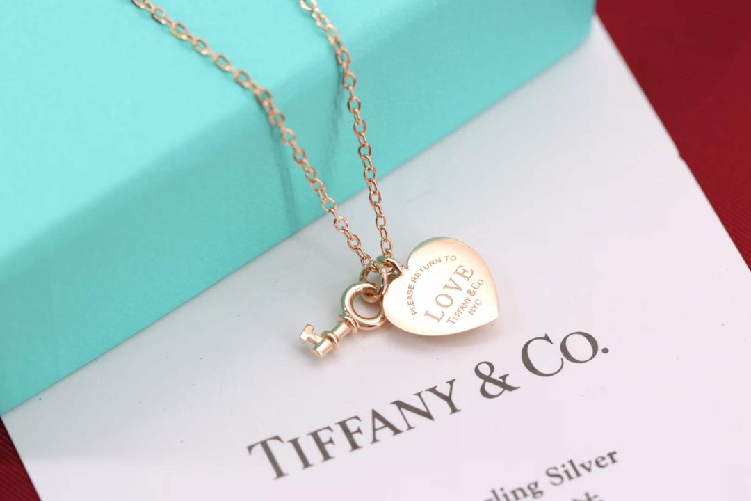 Tiffany & Co. Tiffany&Co. 玫瑰金心锁 纯银 锁骨项链