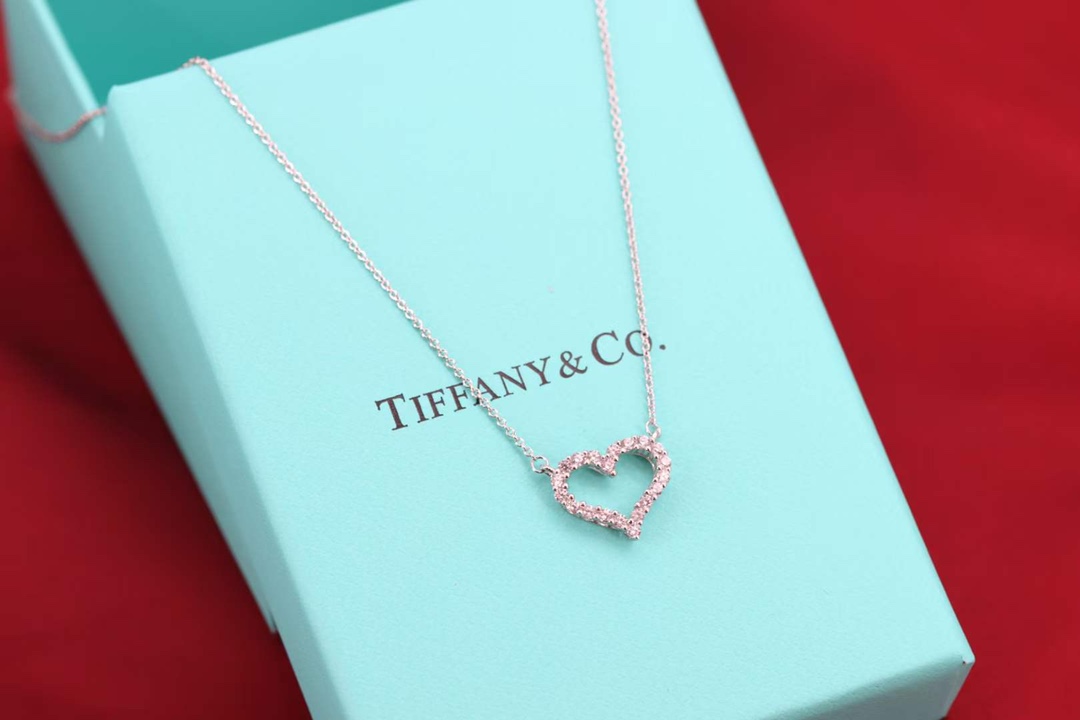 Tiffany & Co. Tiffany&Co 小号满钻爱心 锁骨项链