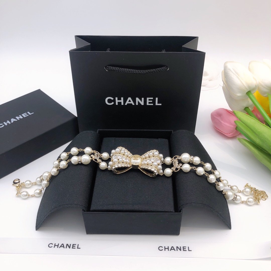 编号XXL0036
香奈儿CHANEL 原单新品  小香蝴蝶结🎀珍珠项链 高端品质，专柜11开模，专柜原