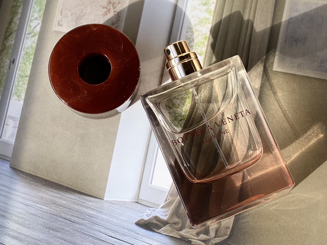 Bottega Veneta Illusione Eau de Parfum - 75ml Elegant Floral Fragrance 6 i1622214654 1692 4