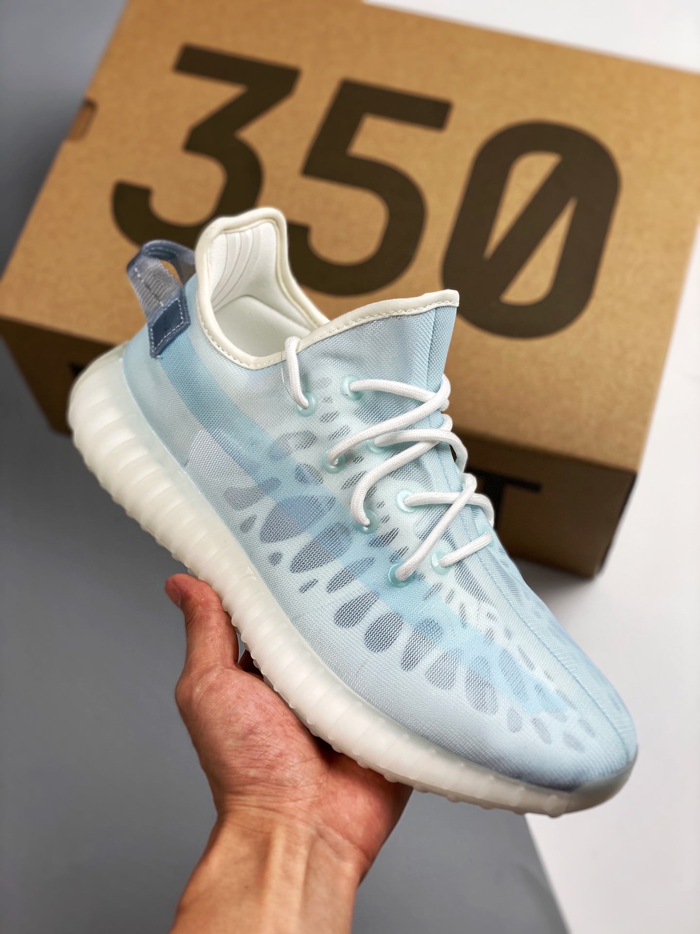 Yeezy Boost 350 V2 "Mono Ice" azul hielo, BASF original, producido por una gran fábrica de comercio exterior …