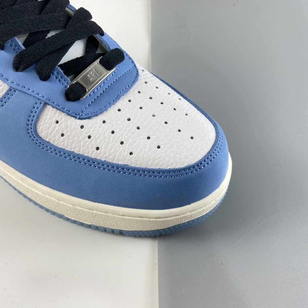 P240 NIKE Air Force 1 空军一号低帮运动休闲板鞋 556088-136