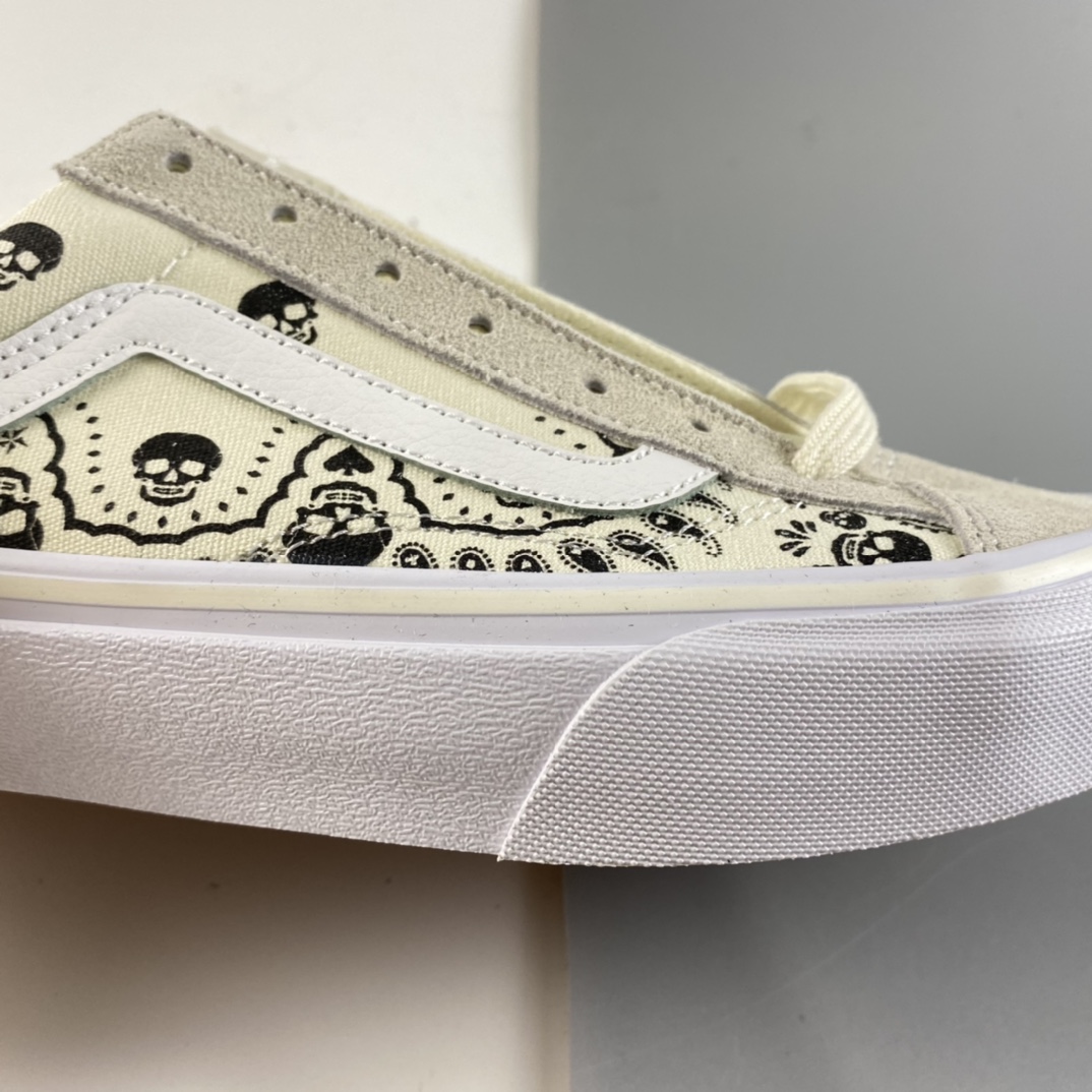 P150 Vans Style 36 万斯骷髅头印花 低帮硫化帆布休闲板鞋 VN0A4BVEN8K