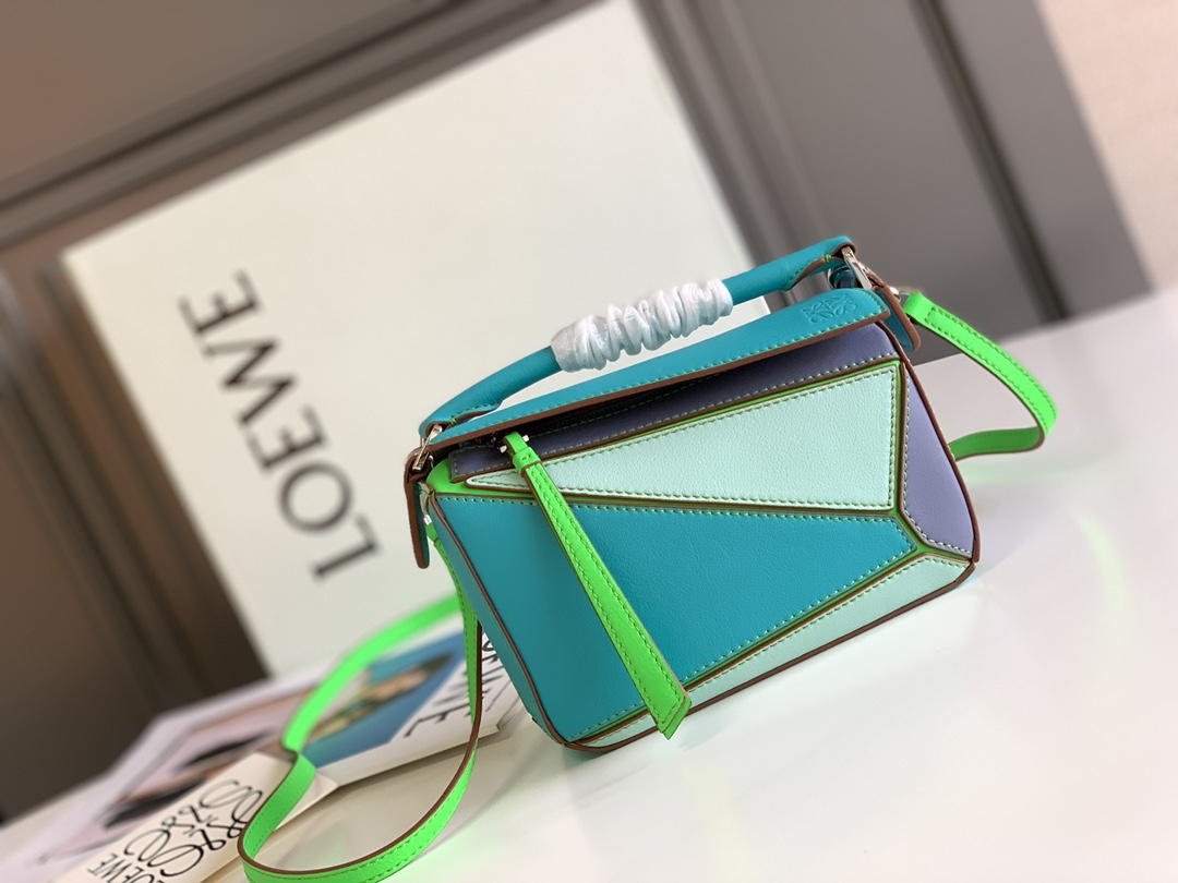 Loewe Loe*we 拼色Puzzle