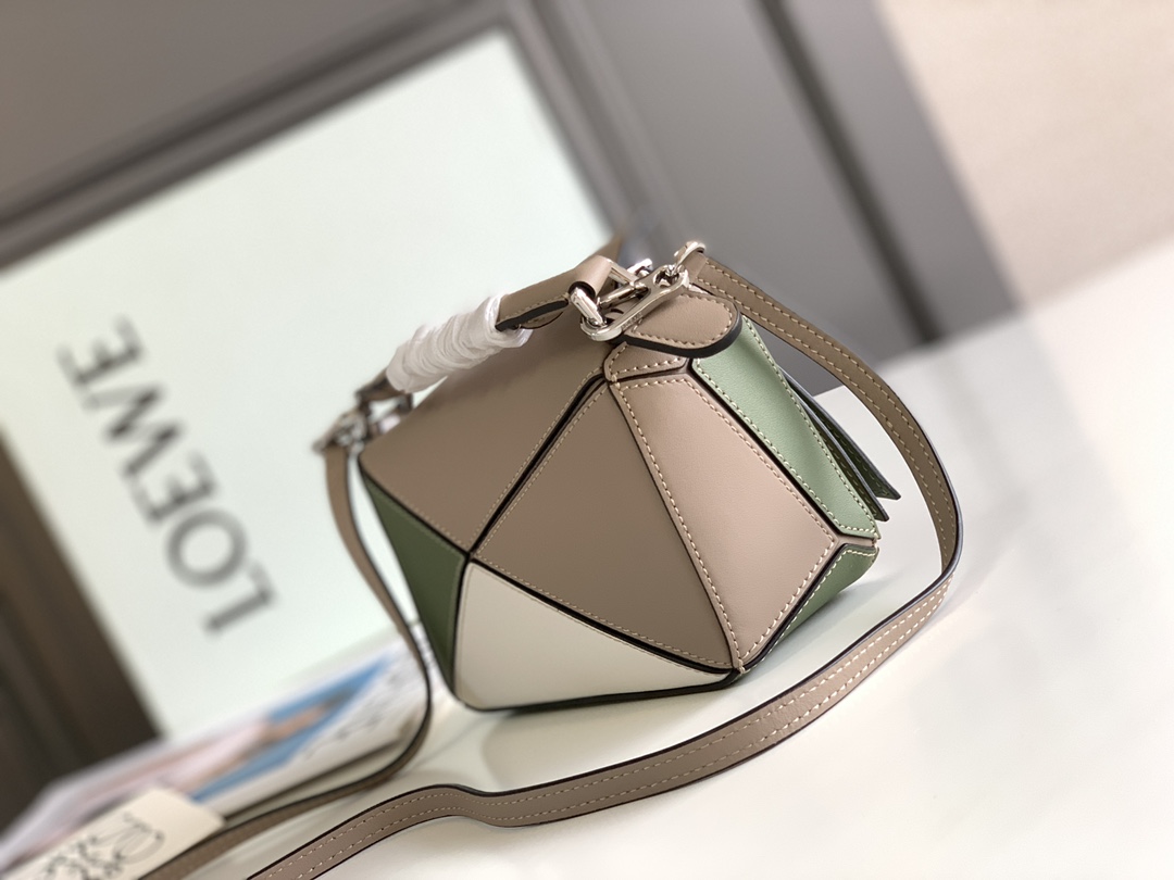 Loewe Loe*we 拼色Puzzle