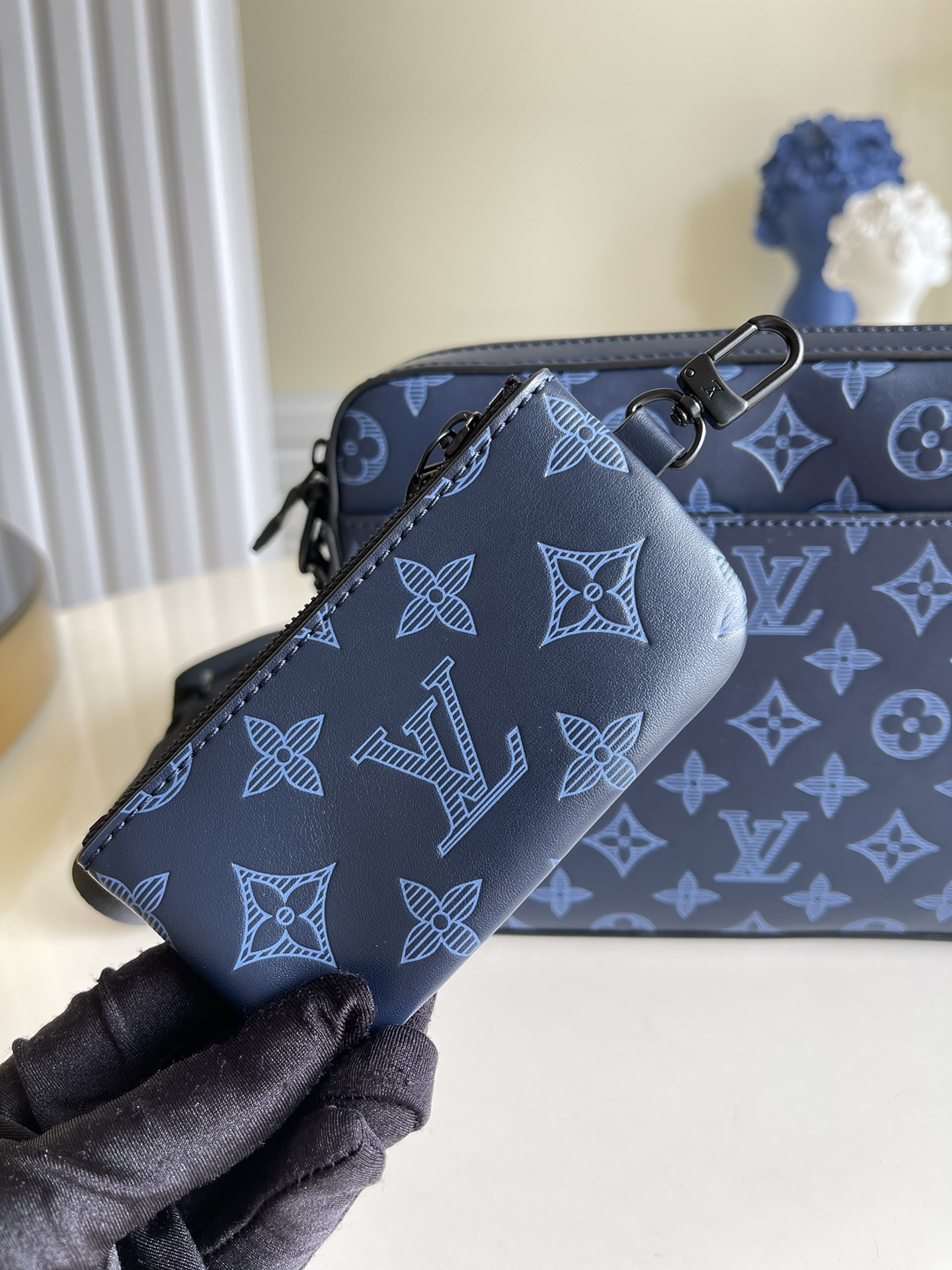 Louis Vuitton LV Duo Messenger邮差包 M45730