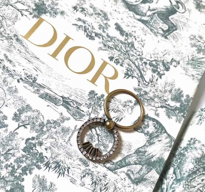 Dior迪奥圆圈镂空字母戒指一致ZP