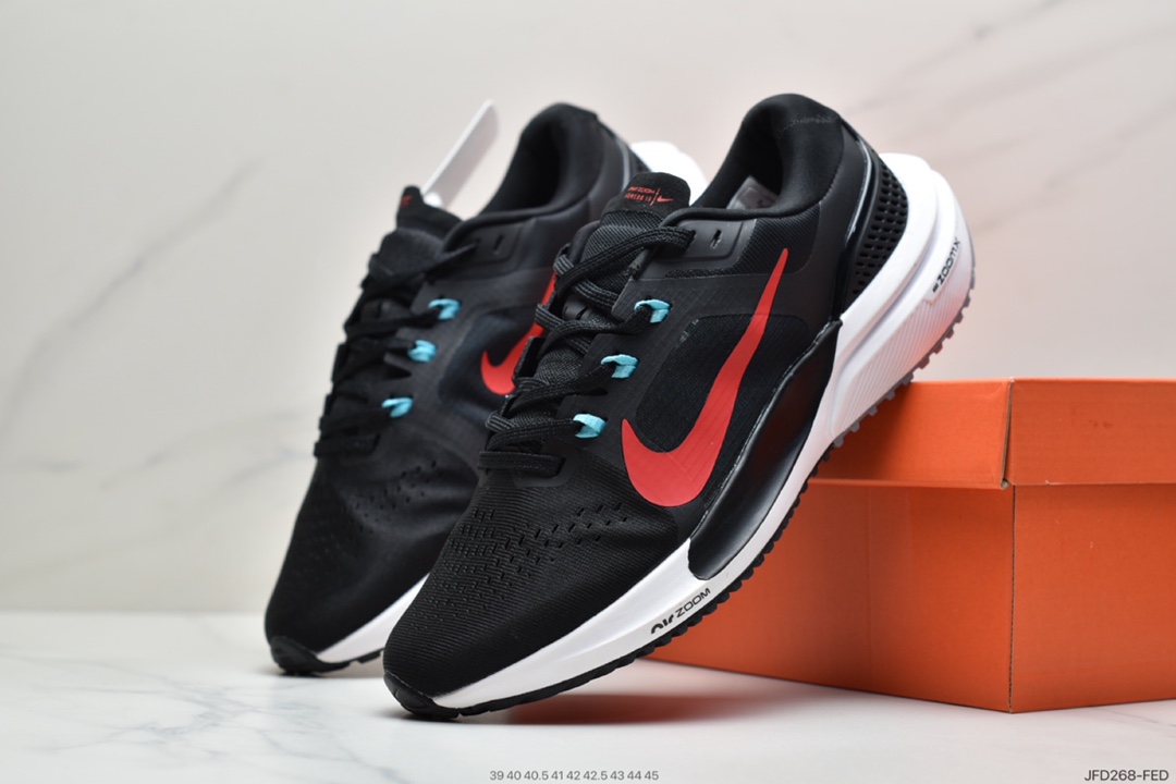 170 耐克Nike Air Zoom Vomero 15 登月15代 网面透气跑鞋舒适脚感避震运动鞋  CU1855-200