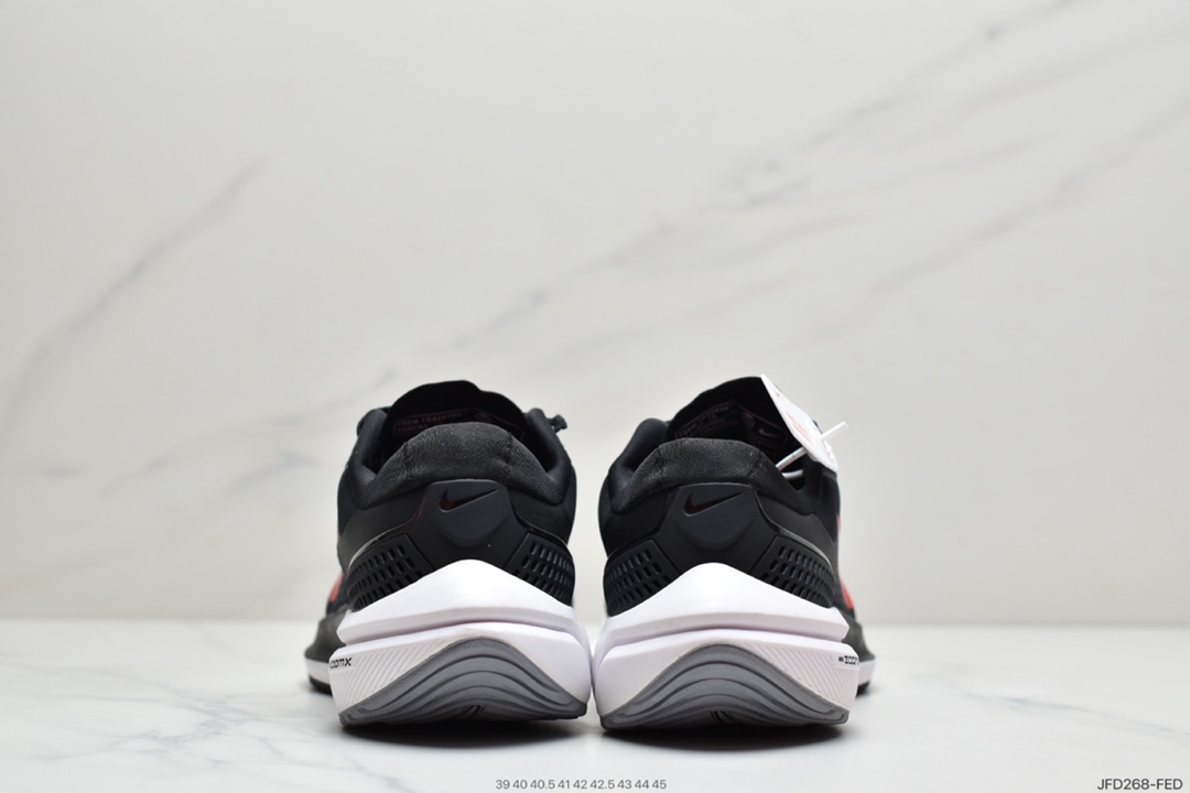 170 耐克Nike Air Zoom Vomero 15 登月15代 网面透气跑鞋舒适脚感避震运动鞋  CU1855-200