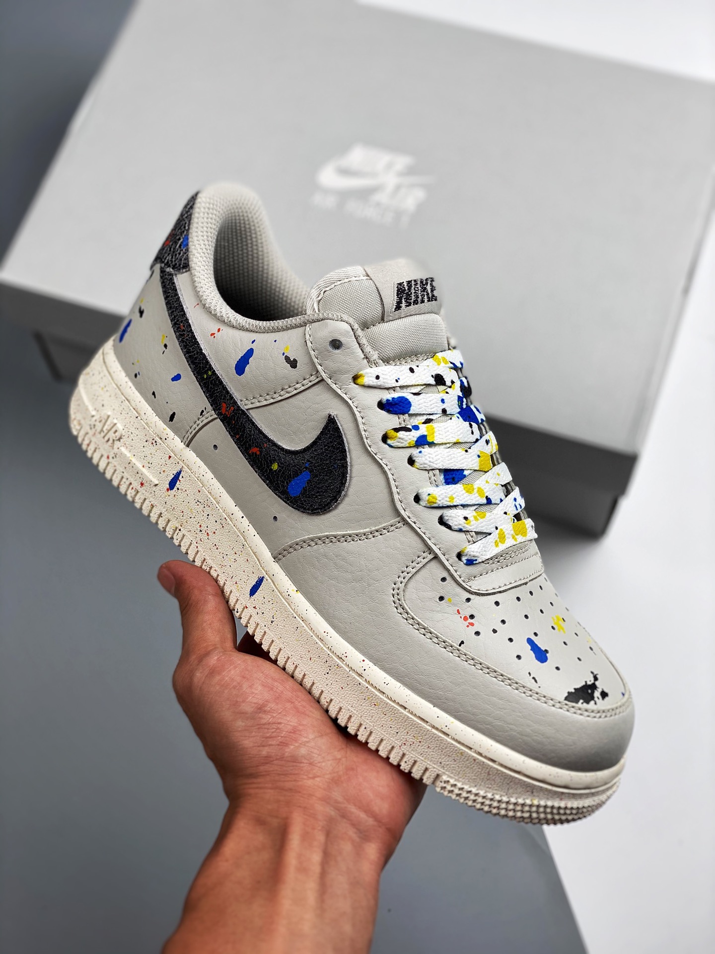 NK Air Force 1 '07 Lv8 Low gris/negro, salpicaduras multicolor, horma y cartón originales, estilo auténtico de Air Forc…