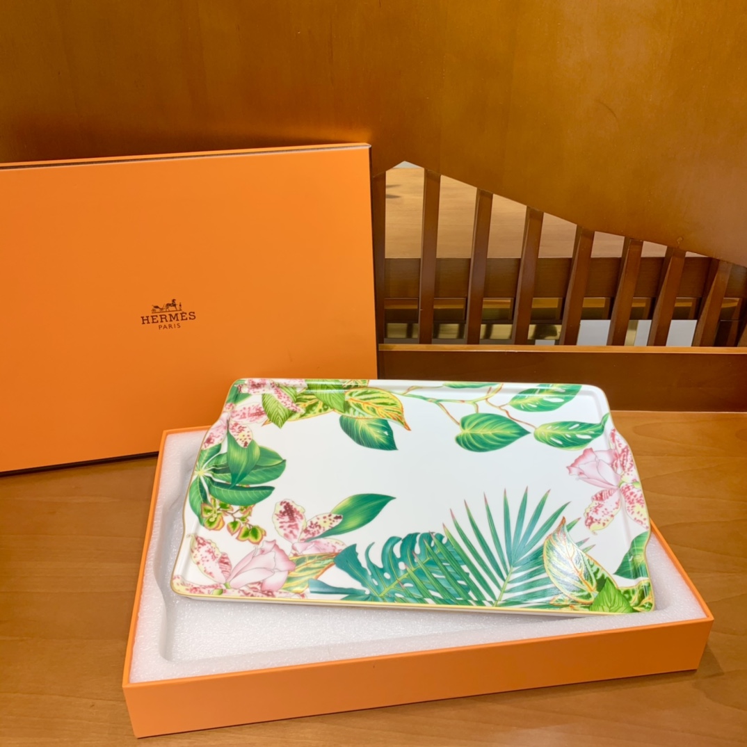 路易威登 Louis Vuitton 高定典藏典雅居所生活方式奢华家居家纺四件套摆件 #7E92DA36 9
