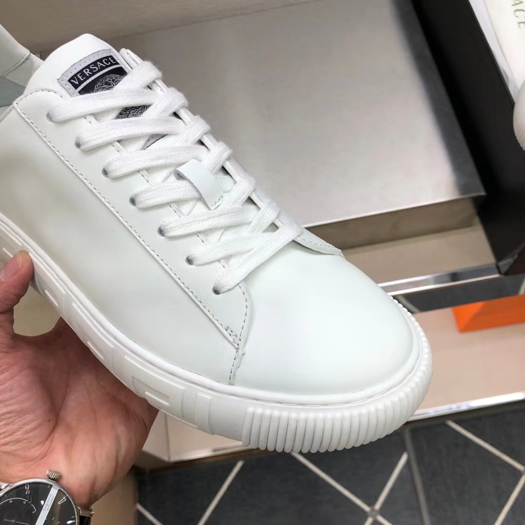Versace White Leather Sneakers - Classic Style, Premium Quality, Comfort Fit 7 i1622360681 3601 5