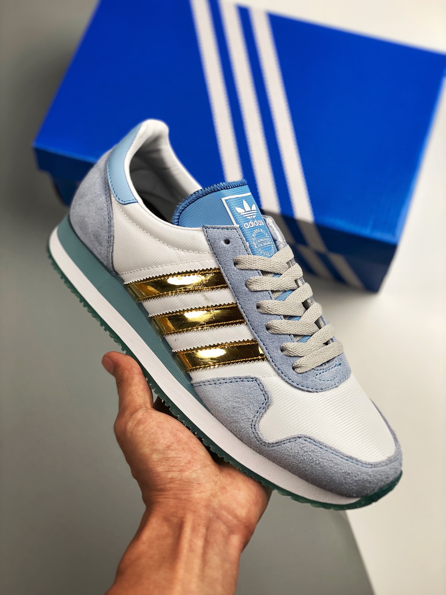 ADIDAS trébol USA 84 zapatillas retro de dos colores, este modelo se basa en la profunda relación entre Estados Unidos …