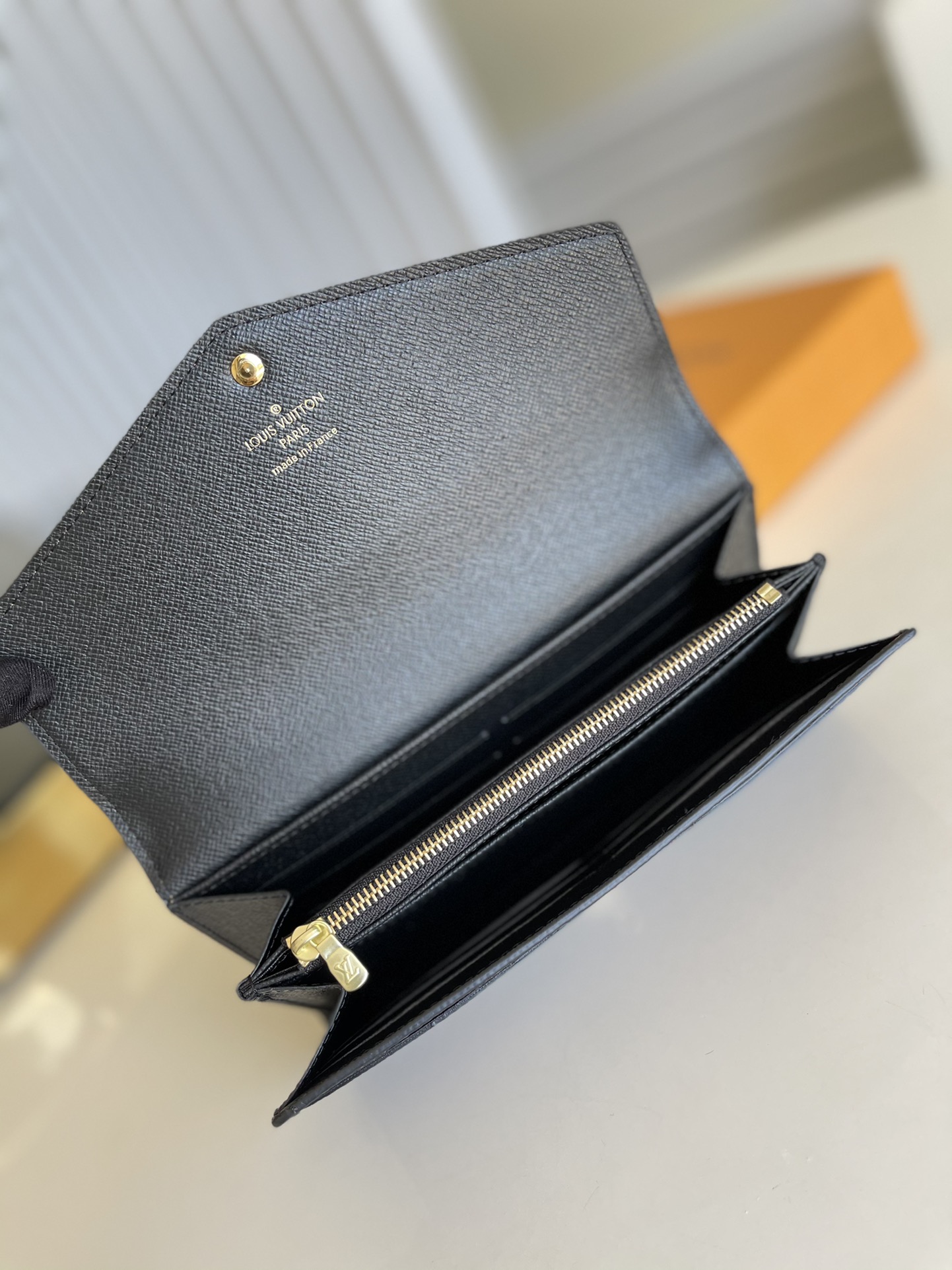 Louis Vuitton Haute Couture Classic Luxury Handbag Shoulder Crossbody 7