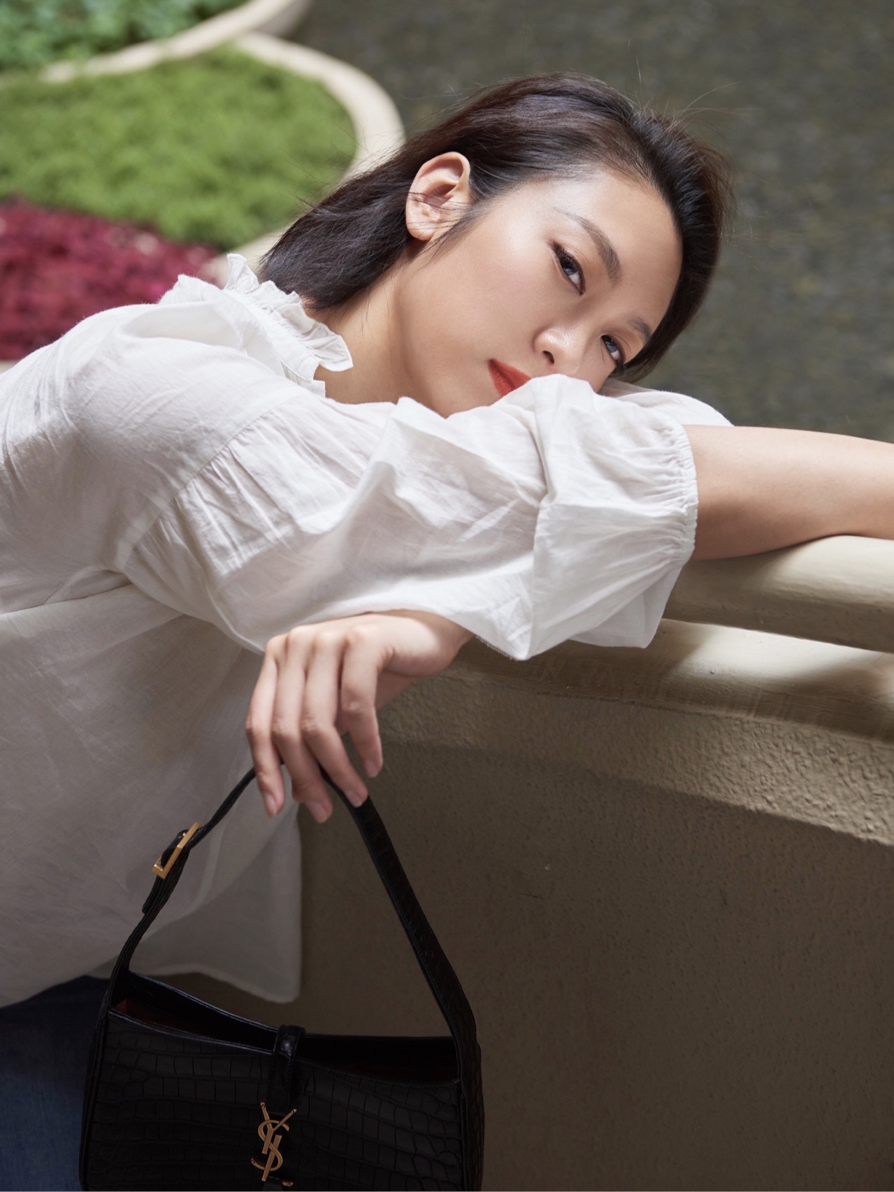 Saint laurent Ysl LE 5 À 7 鳄鱼纹腋下包 657228黑色