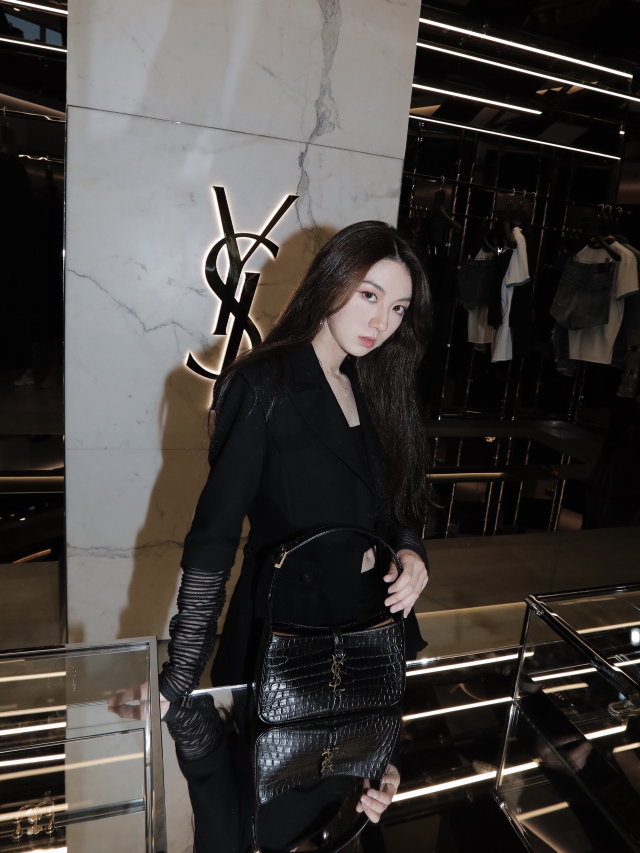 Saint laurent Ysl LE 5 À 7 鳄鱼纹腋下包 657228黑色