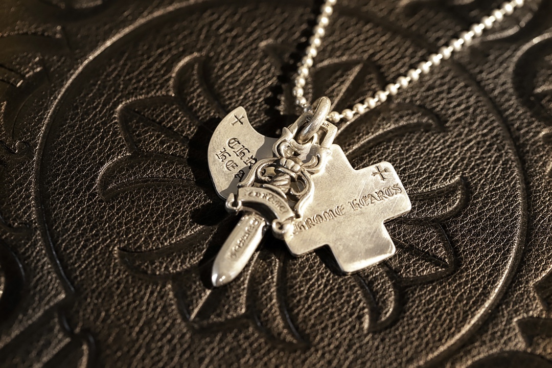 Chrome Hearts 克罗心項链 - 爆款三元素デザイン