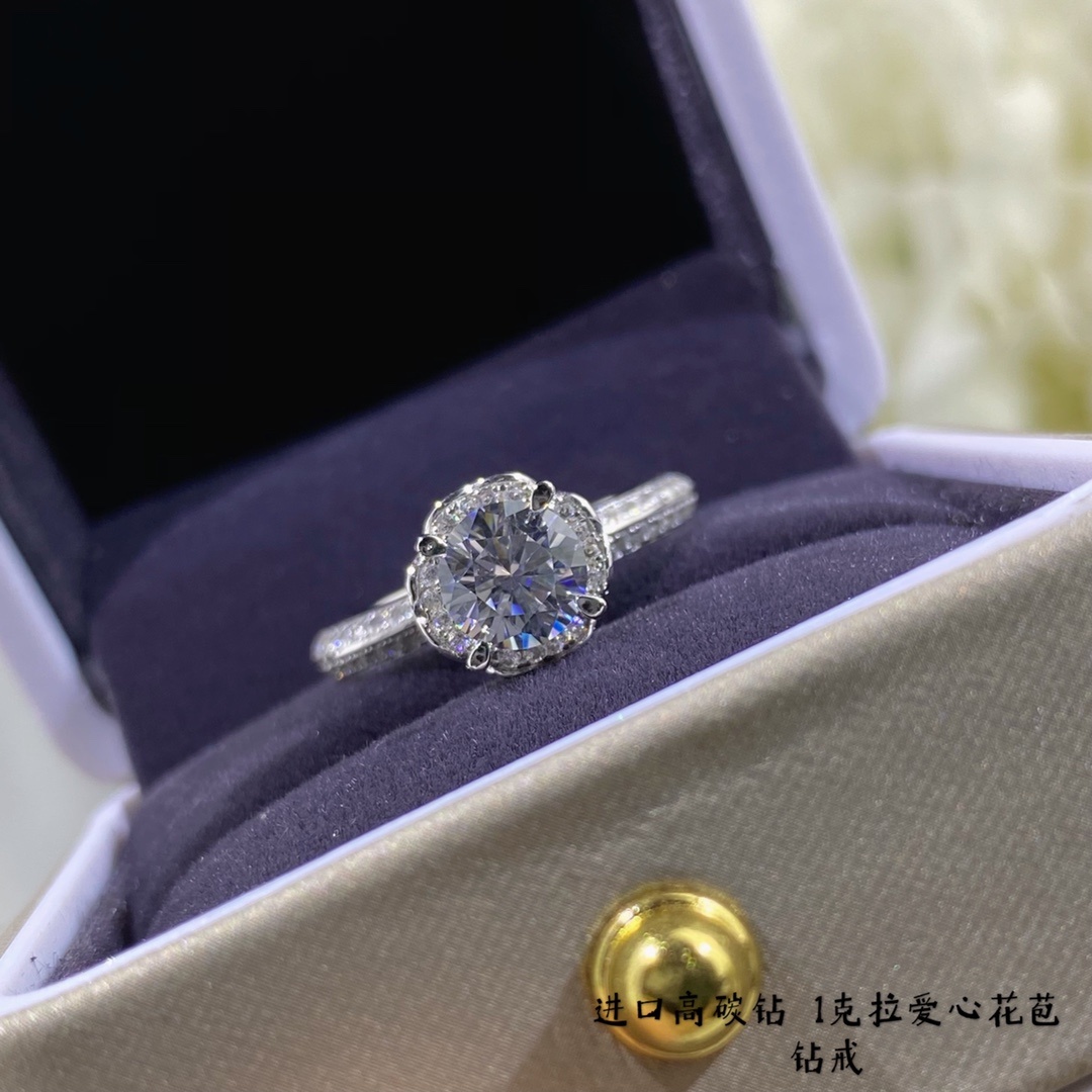 进口高碳钻码数678新款1克拉花苞钻