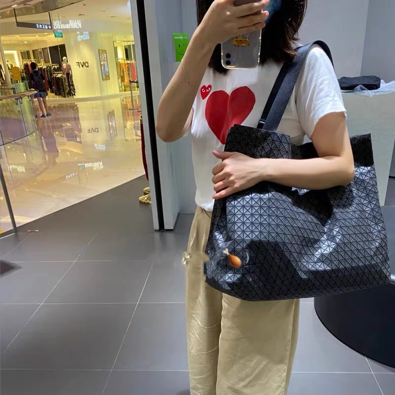 路易威登 Louis Vuitton 高定典藏名品高定成衣时装外套连衣裙衬衫T恤 #E43383AB 2