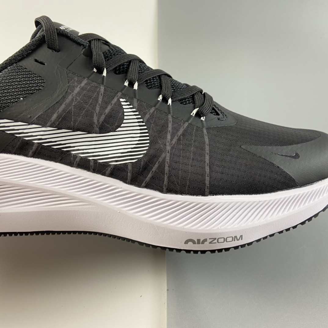 P180 Nike ZOOM WINFLO 8 登月8 轻便缓震运动鞋跑步鞋 CW3419-006