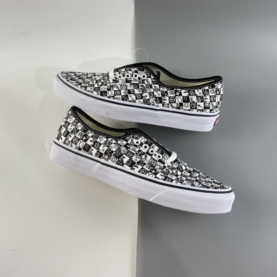 P150 Vans Authentic  黑白涂鸦印花 VN0A2Z518G