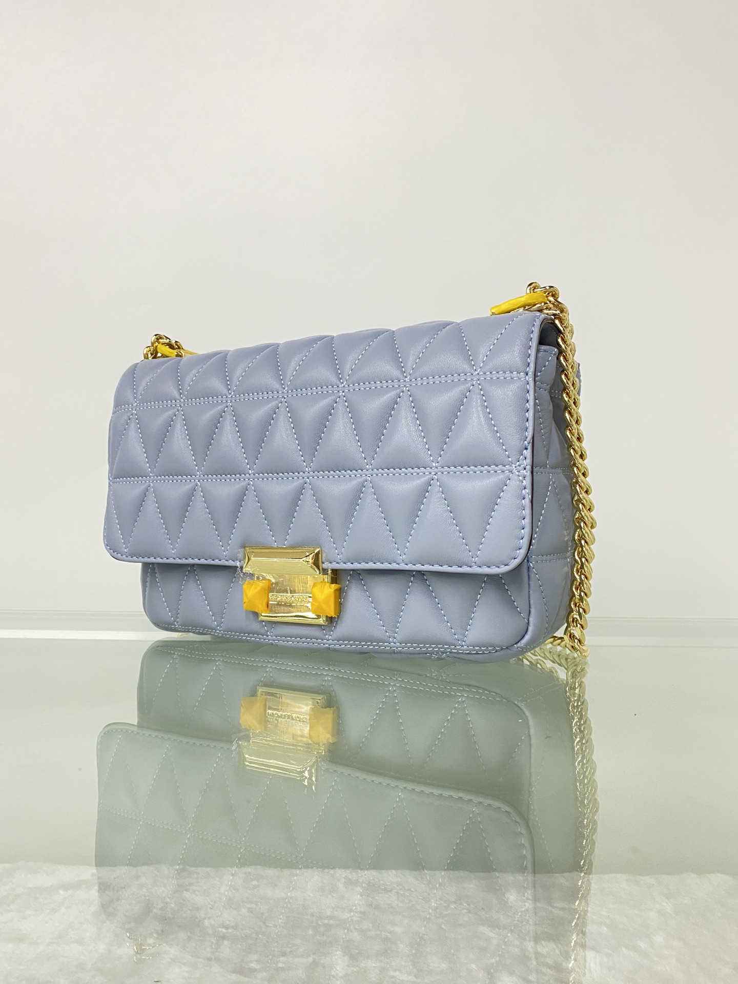 Michael Kors 菱格羊皮雾霾蓝中号 mk羊皮链条包 Sloan 系列新品 柔软细腻的羊皮 独具匠心的新锁扣