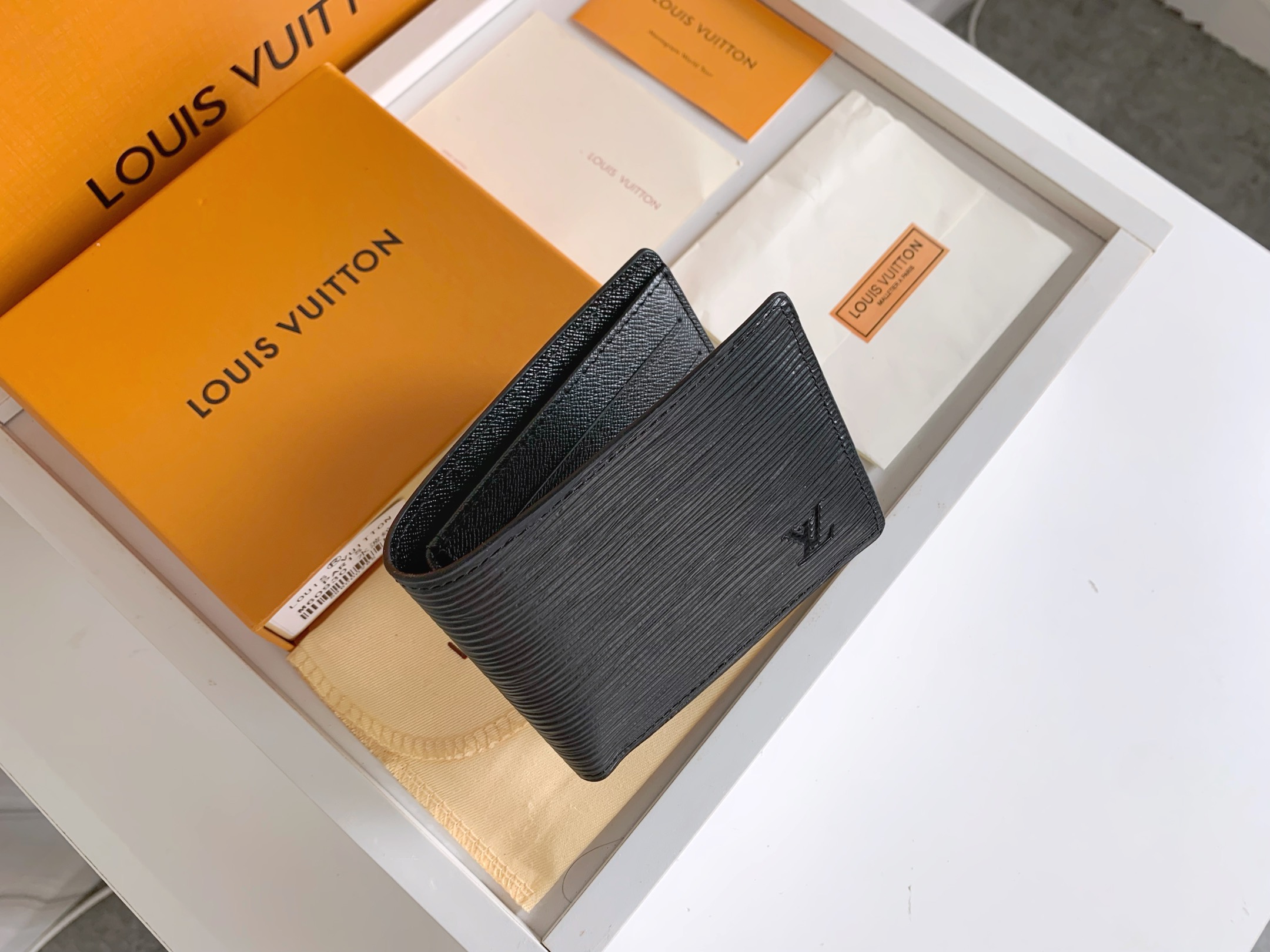ルイ・ヴィトン 短財布 ダミエ・グラフィット