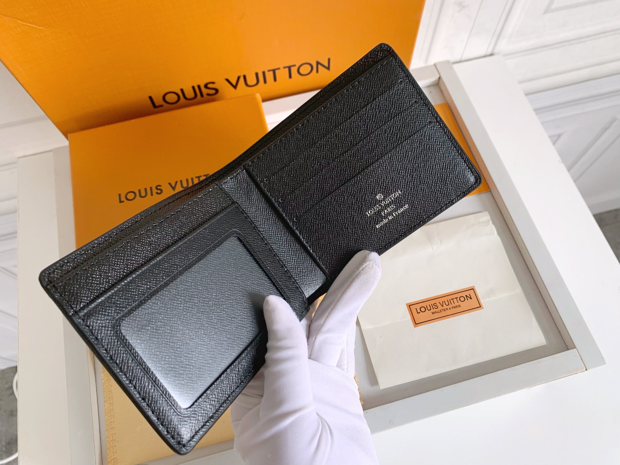 ルイ・ヴィトン 短財布 ダミエ・グラフィット