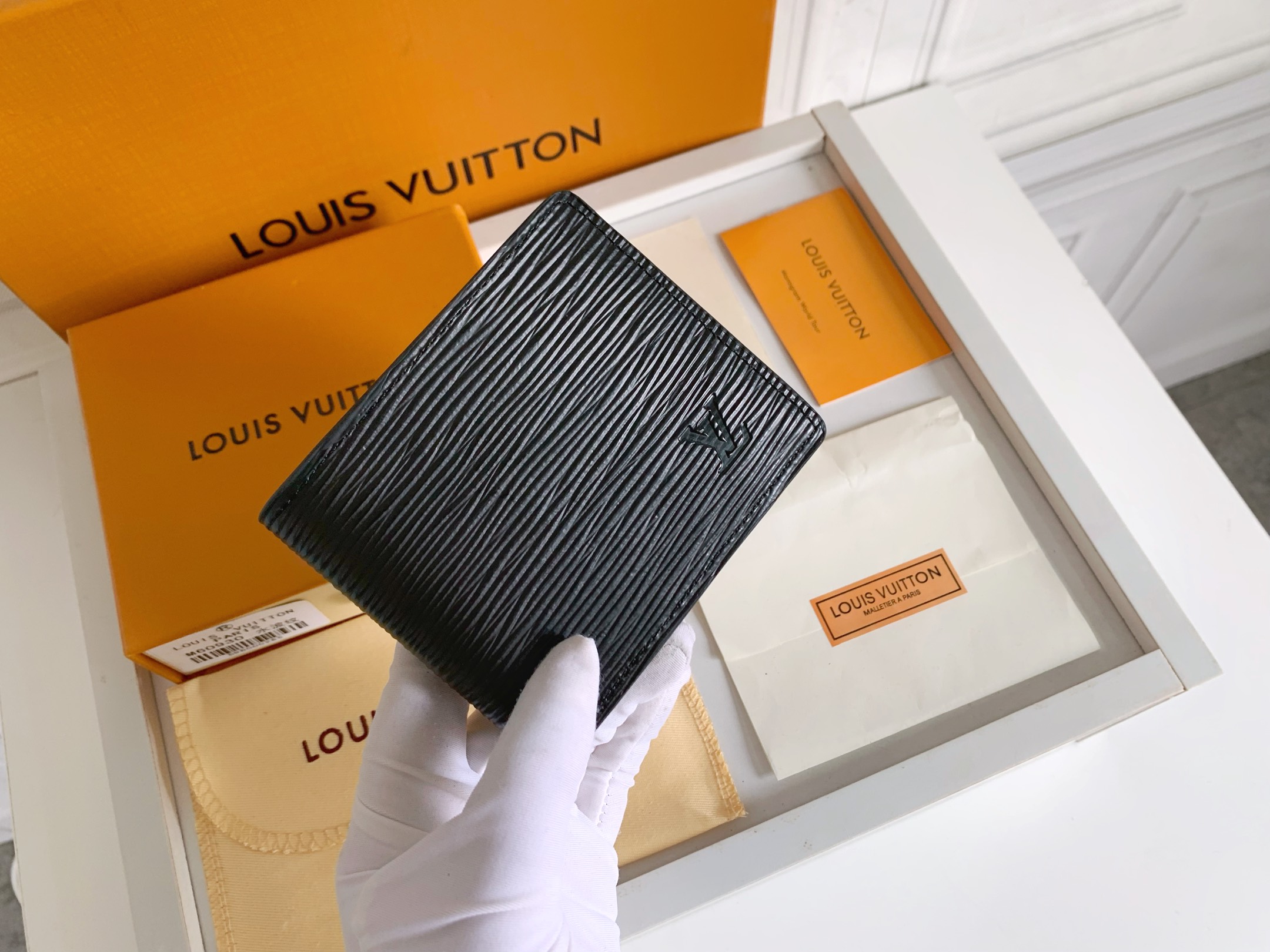 ルイ・ヴィトン 短財布 ダミエ・グラフィット