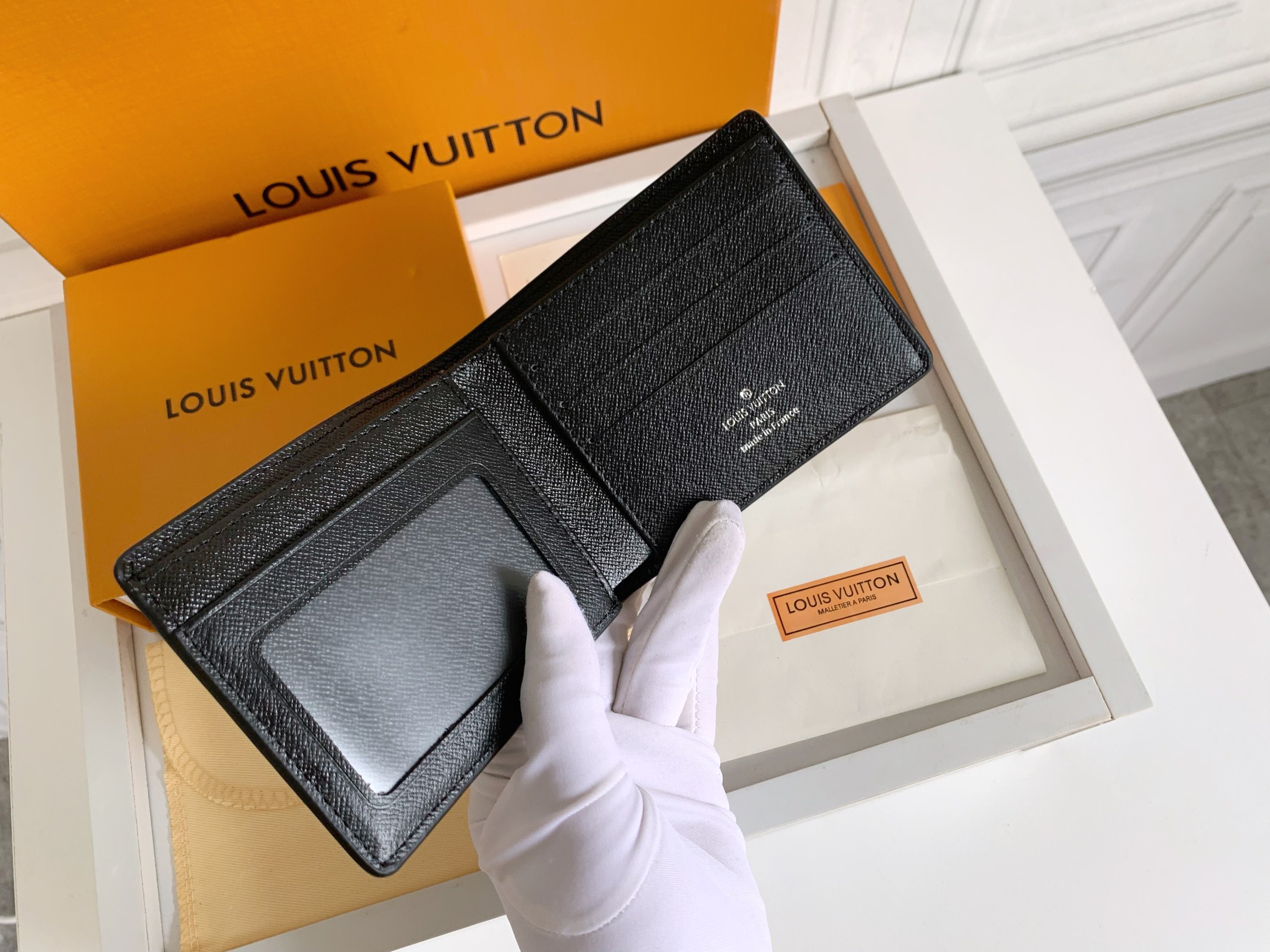 ルイ・ヴィトン 短財布 ダミエ・グラフィット